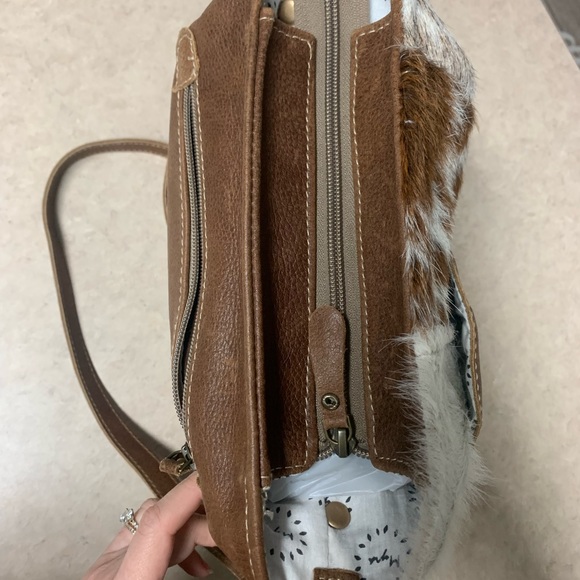 Myra Bag, Genuine Cowhide bag. - Picture 16 of 16